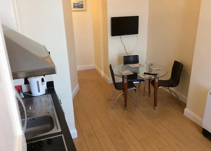 Апартаменты Town Opera Mews - 2 Bed *